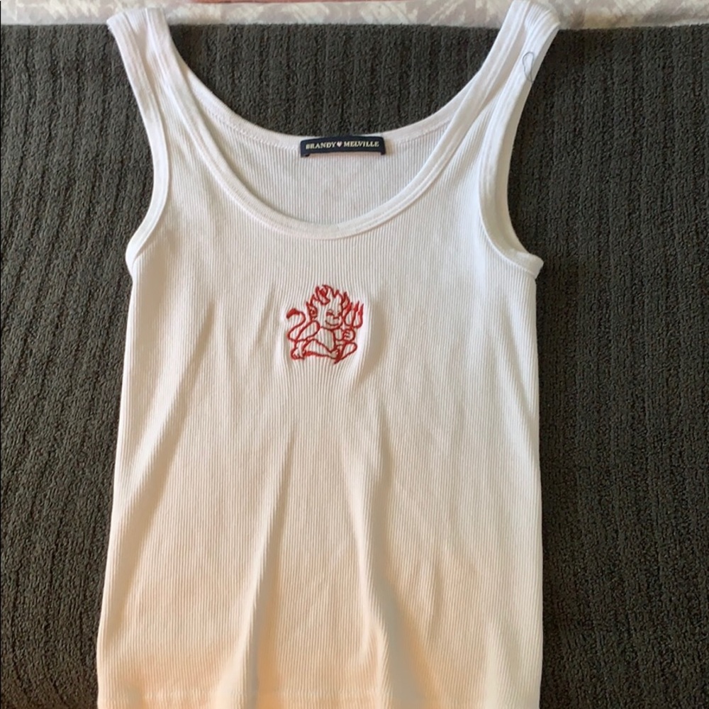 White tank top. ONLY BEEN WORN ONCE.